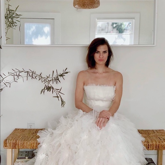 Wedding dress - Picture 8 of 9